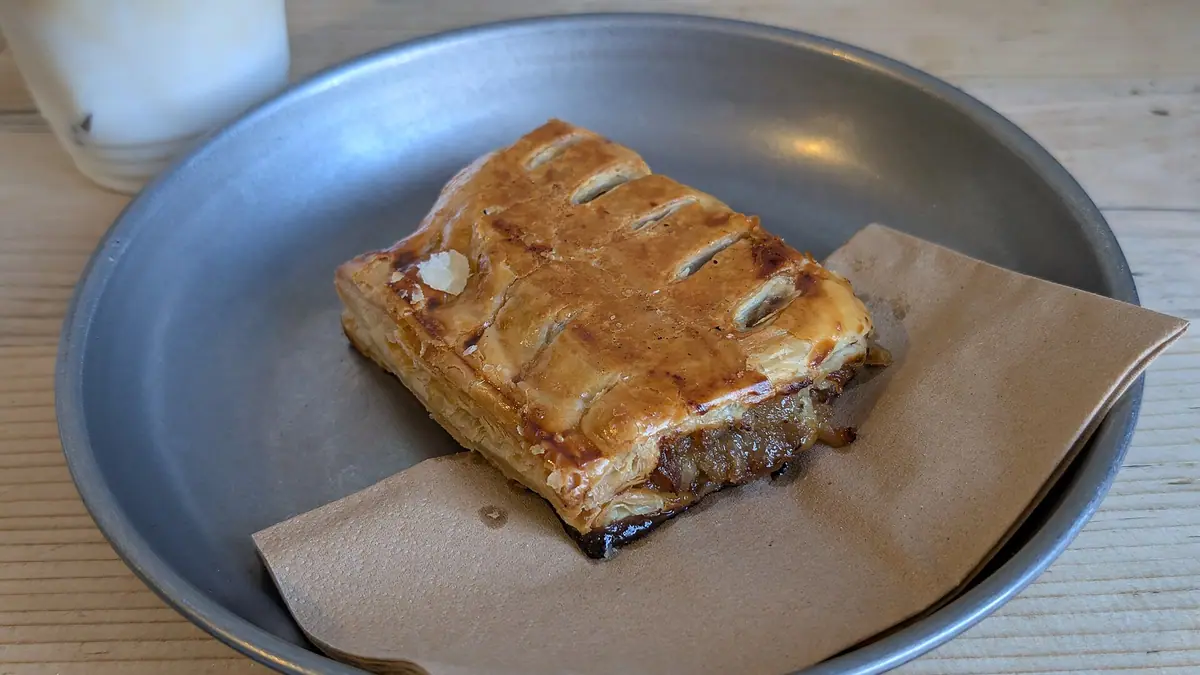 Bakery bakes